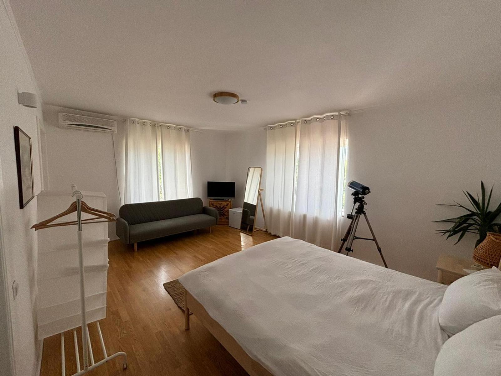 Biolocalia House Dobrogea Lägenhet Balotesti Exteriör bild